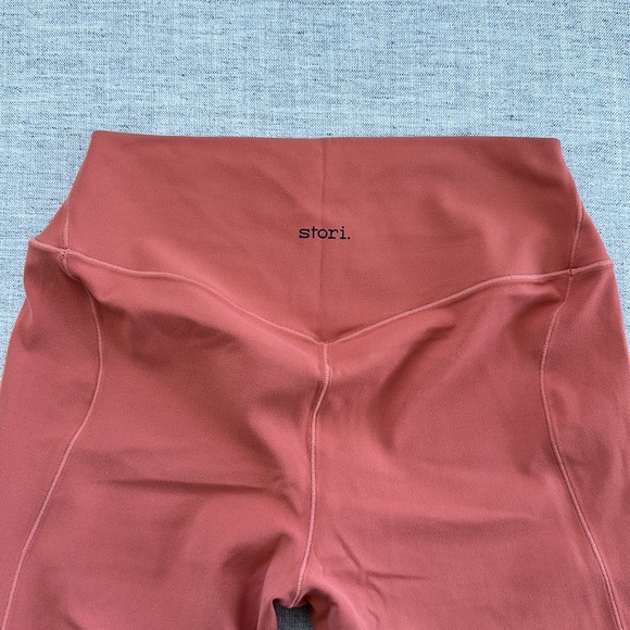 icon tight in sandstone - Picture 3 of 4